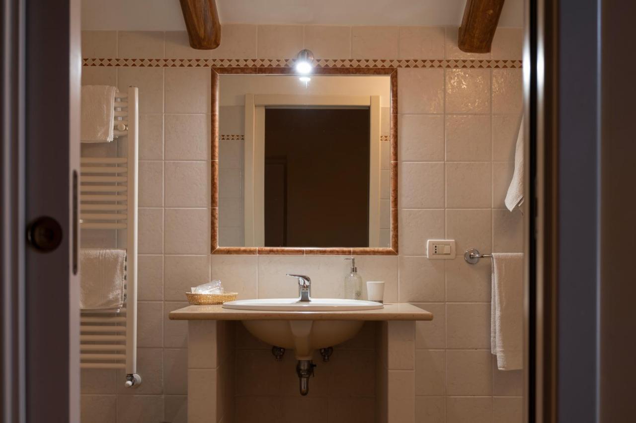 Bed And Breakfast Donna Olimpia San Martino al Cimino Bagian luar foto