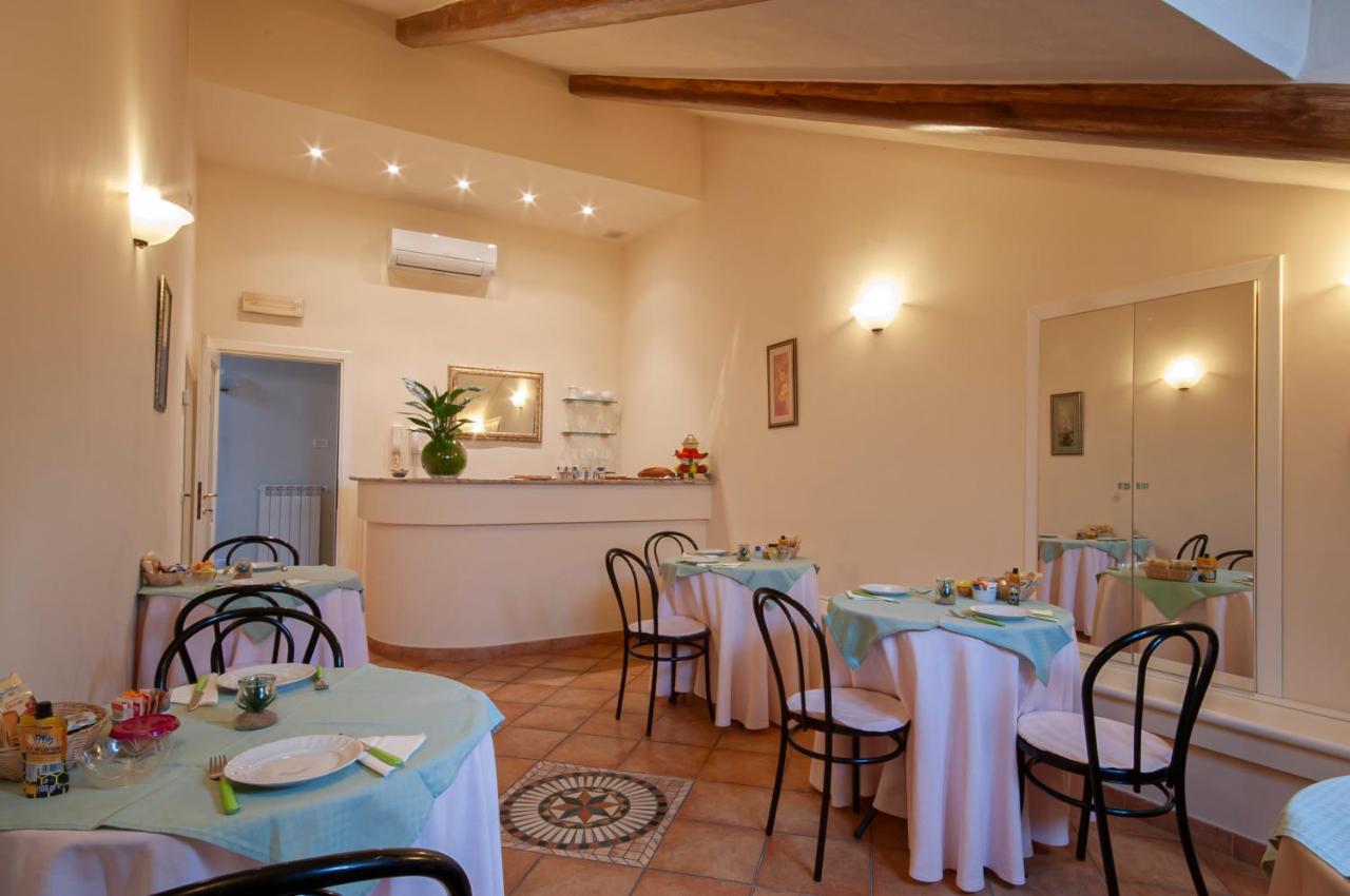 Bed And Breakfast Donna Olimpia San Martino al Cimino Bagian luar foto